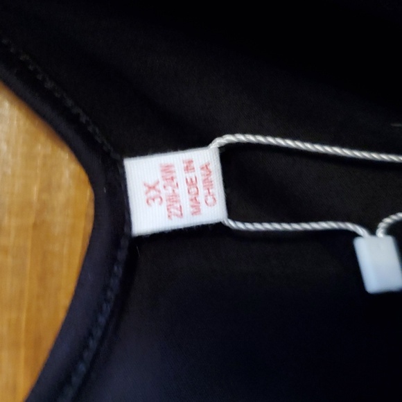 NWT AusLook 3/4 Sleeve Babydoll Black Shirt Size 3X Tunic - Picture 2 of 3